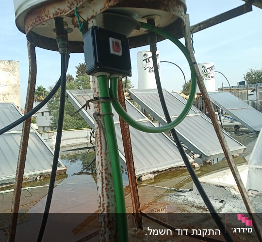התקנת דוד חשמל. 
